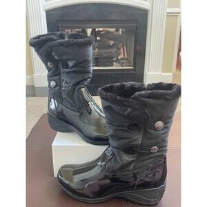 Easy Spirit Women's Size 10M Winter Snow Lined Boots Black Patent NWT